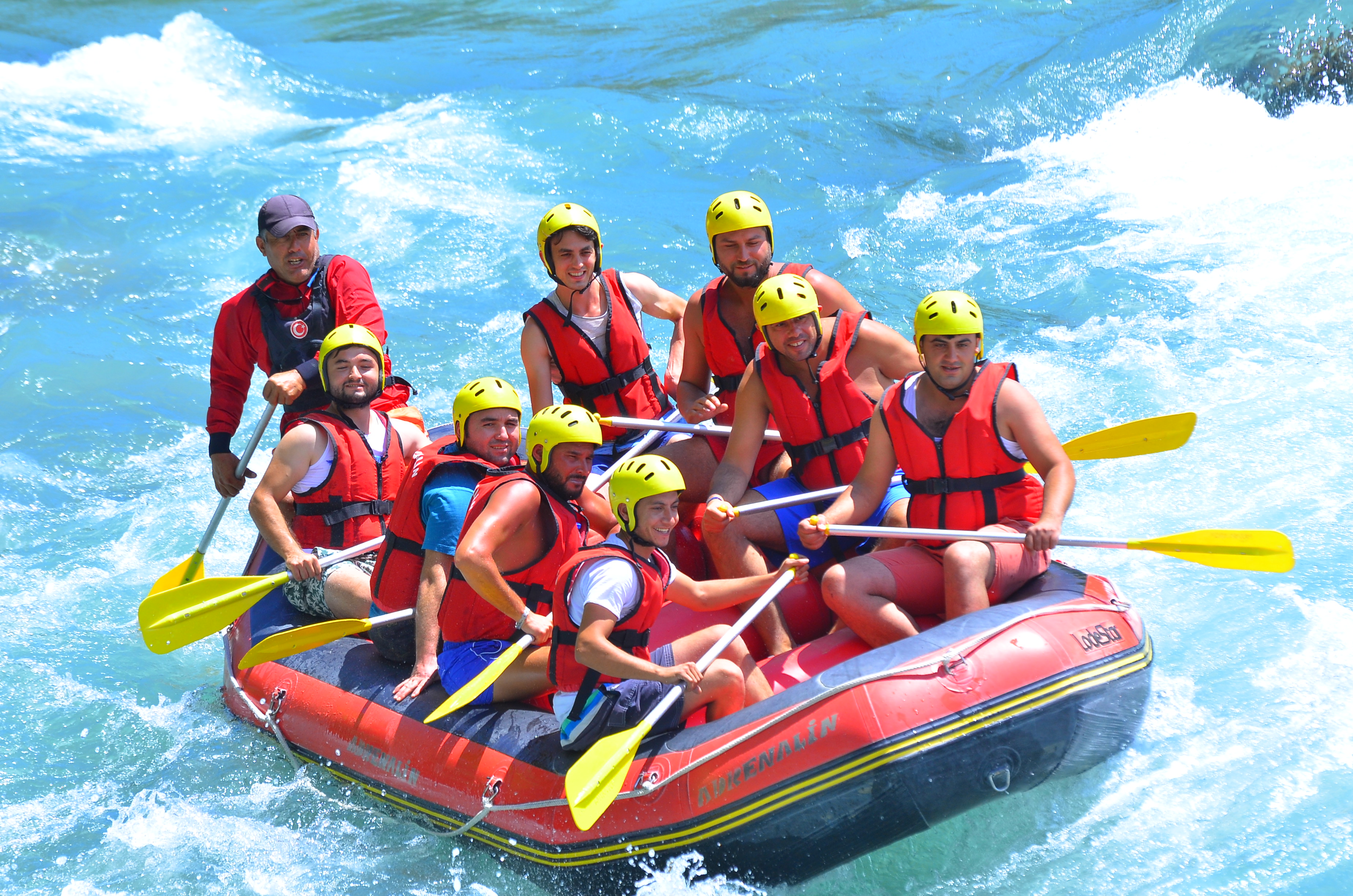 WHITE WATER RAFTING